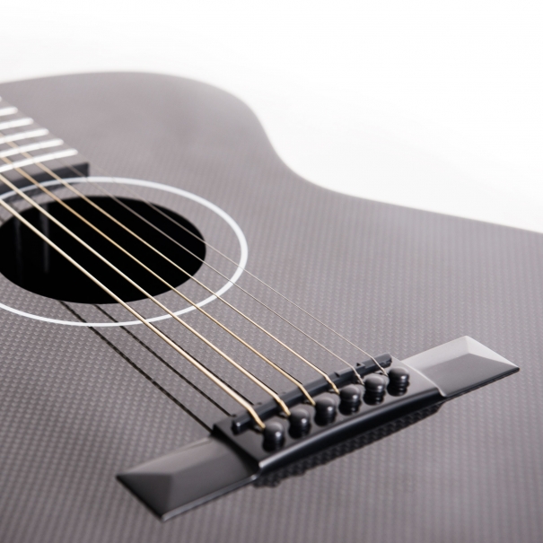 Blackbird Guitars — Carbon Fiber & Ekoa® Instruments